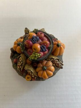 Yankee Candle Autumn Harvest Centerpiece Topper in Orange, Red, Green, Brown